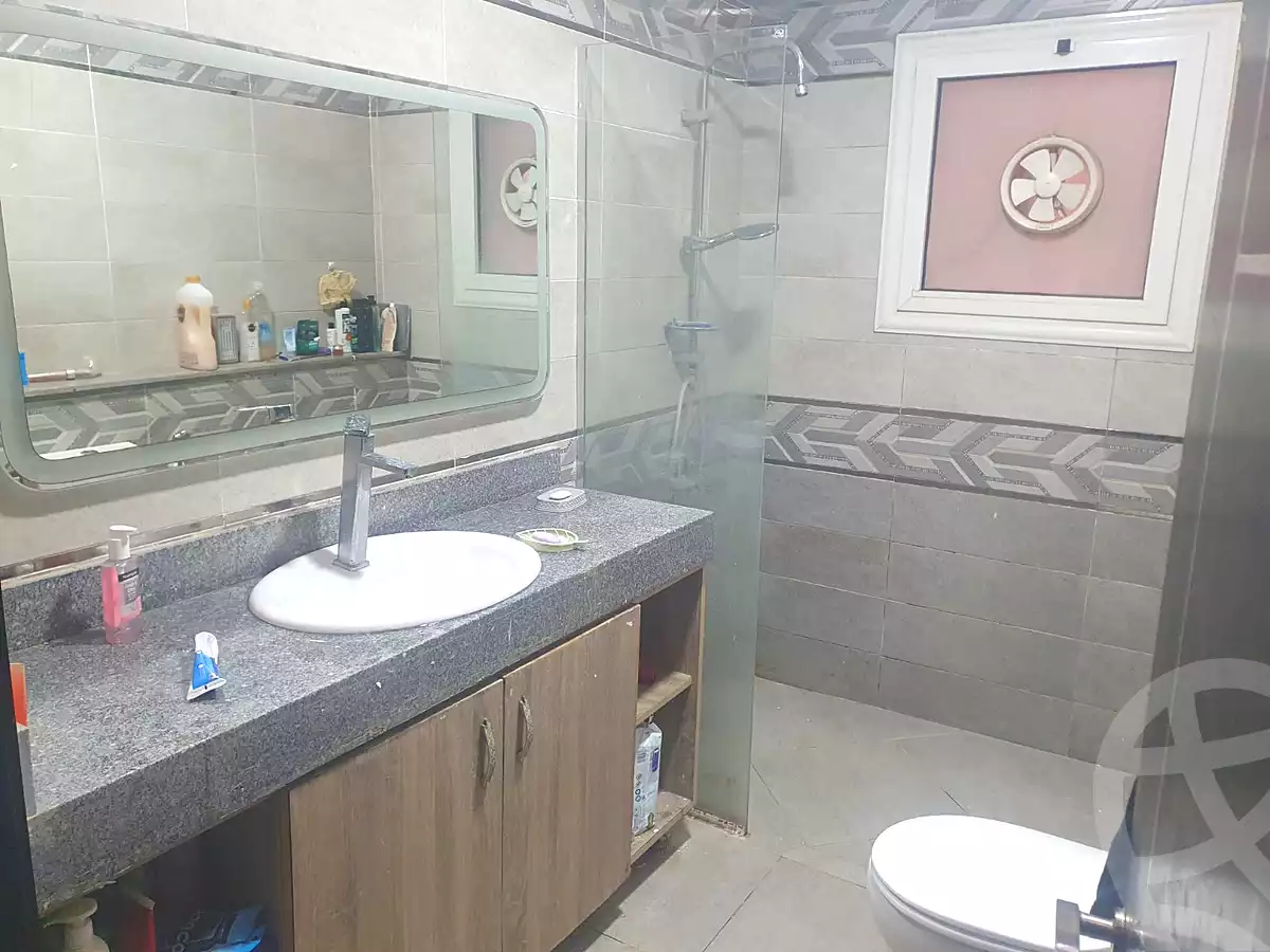 https://aqarmap.com.eg/en/listing/7165376-for-sale-cairo-new-cairo-compounds-the-square