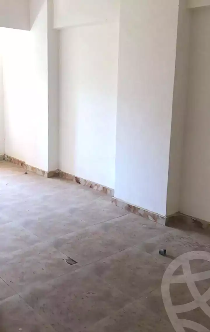 https://aqarmap.com.eg/ar/listing/7165657-for-sale-alexandria-al-agamy-lbytsh-bianchiii