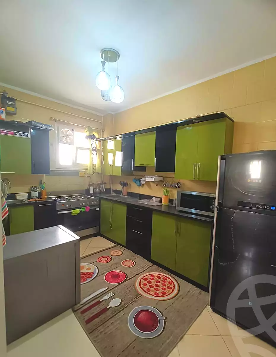 https://aqarmap.com.eg/ar/listing/7165663-for-sale-cairo-6th-of-october-el-ahyaa-neighborhood-1st-al-maahad