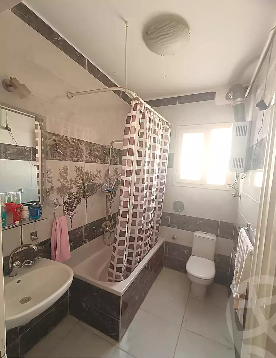 https://aqarmap.com.eg/ar/listing/7165663-for-sale-cairo-6th-of-october-el-ahyaa-neighborhood-1st-al-maahad
