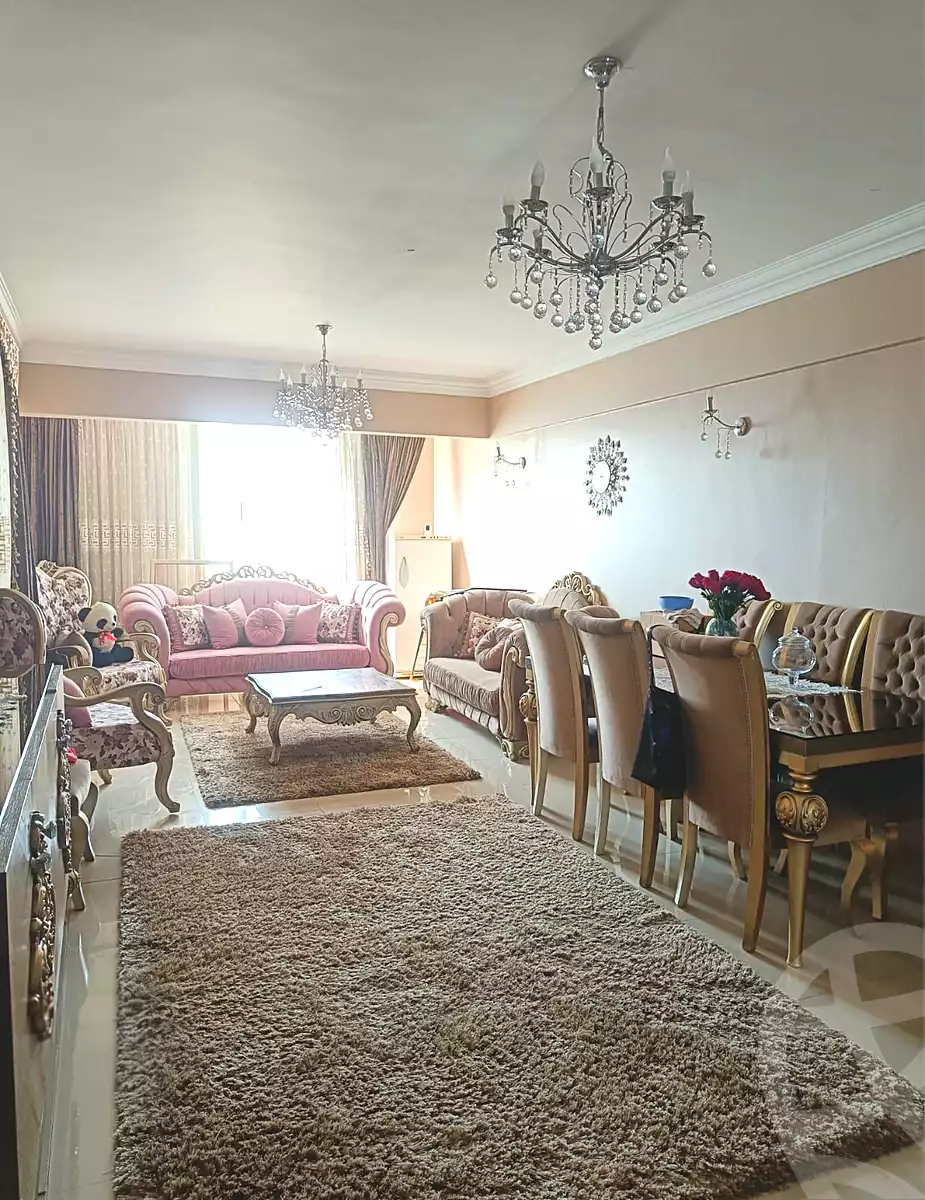 https://aqarmap.com.eg/ar/listing/7165663-for-sale-cairo-6th-of-october-el-ahyaa-neighborhood-1st-al-maahad