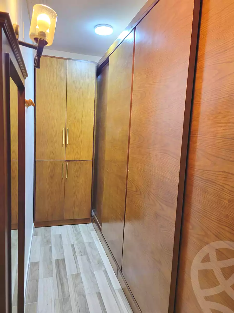 https://aqarmap.com.eg/ar/listing/7165673-for-sale-cairo-6th-of-october-garb-someed-neighborhood-14th-el-nabatat-st