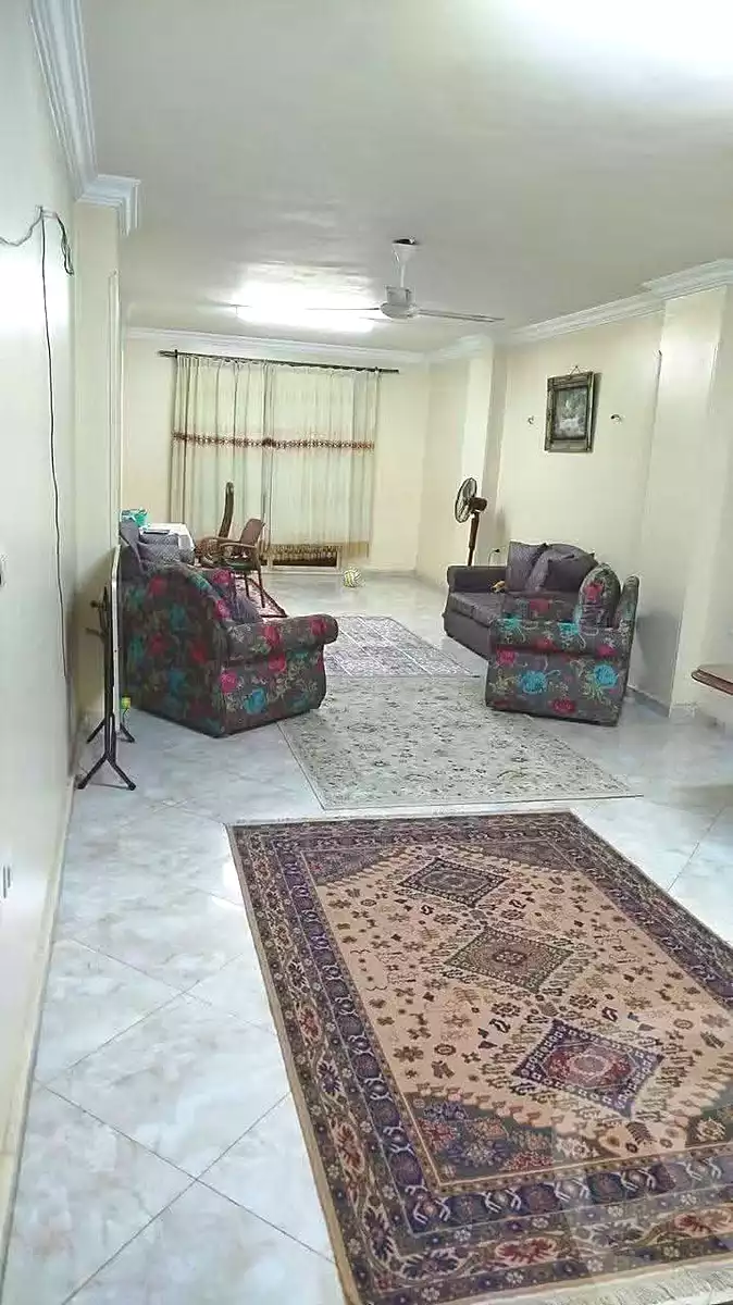 https://aqarmap.com.eg/en/listing/7165765-for-sale-cairo-helwan-helwan-el-sharkeya-gaafar-st