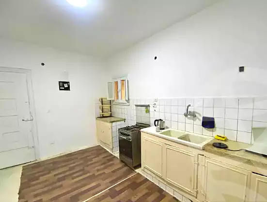 https://aqarmap.com.eg/ar/listing/7165793-for-rent-alexandria-al-agamy-lbytsh-el-hanafeya-st