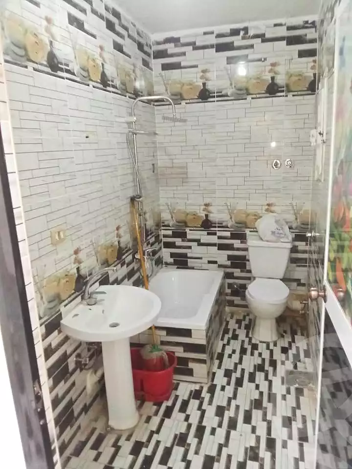 https://aqarmap.com.eg/en/listing/7165818-for-sale-alexandria-al-agamy-el-hanouvel