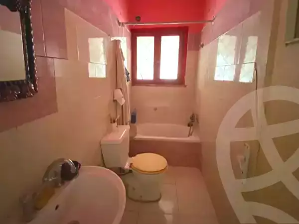 https://aqarmap.com.eg/ar/listing/7165899-for-sale-alexandria-al-agamy-lbytsh-shahr-al-assal-st