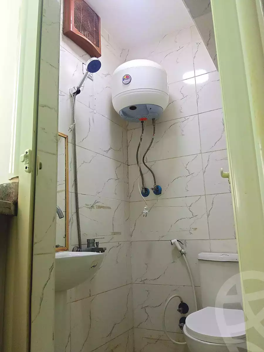 https://aqarmap.com.eg/ar/listing/7166010-for-rent-cairo-6th-of-october-mntq-fr-y-b-6-ktwbr