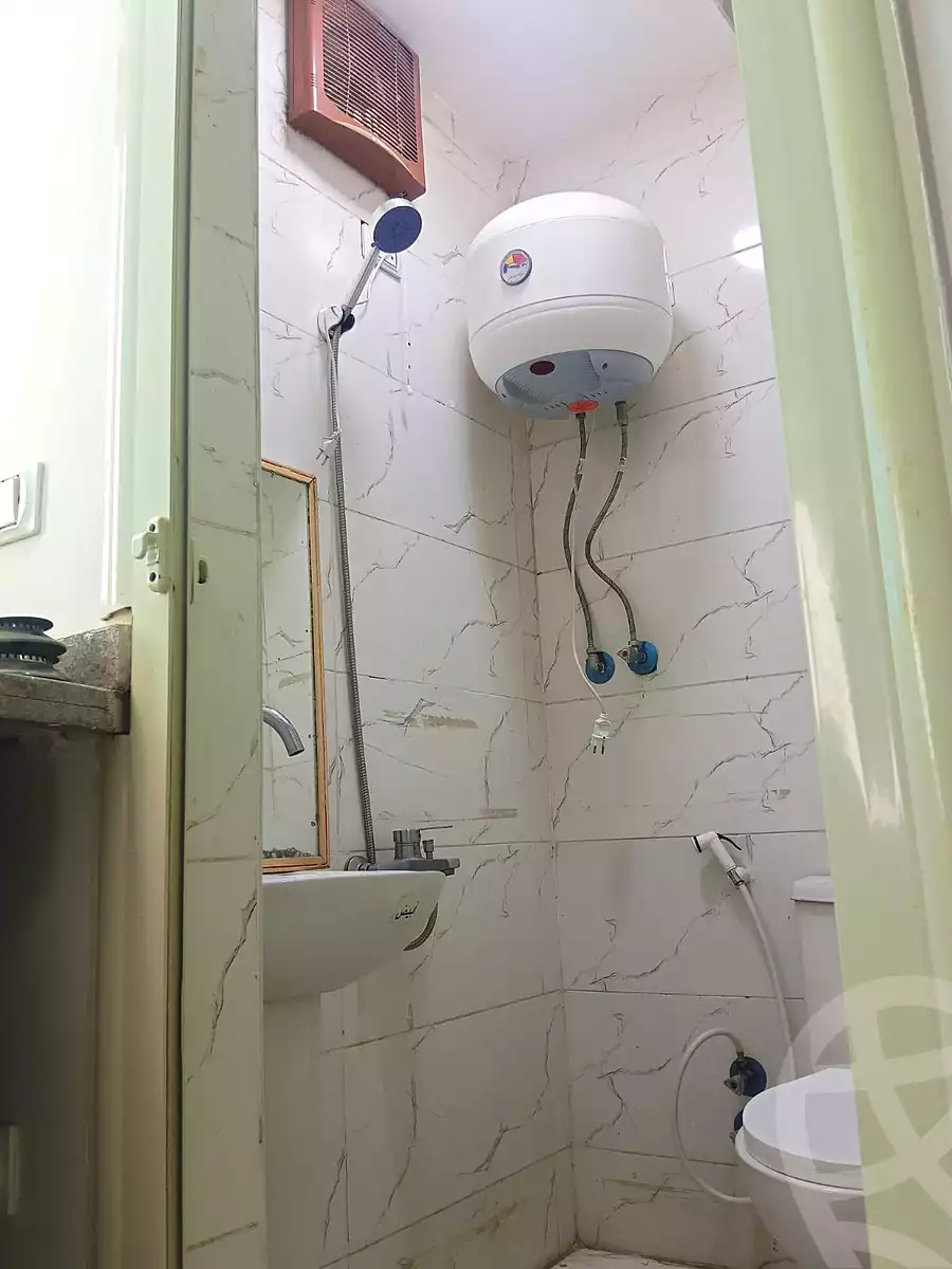 https://aqarmap.com.eg/ar/listing/7166010-for-rent-cairo-6th-of-october-mntq-fr-y-b-6-ktwbr