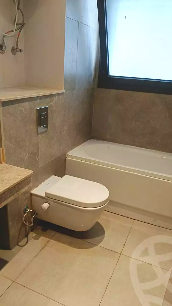 https://aqarmap.com.eg/ar/listing/7166038-for-rent-cairo-el-sheikh-zayed-city-compounds-zyd-wr-llttwyr-z-tower