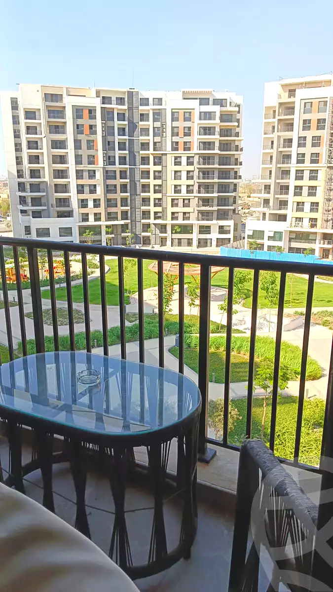https://aqarmap.com.eg/ar/listing/7166038-for-rent-cairo-el-sheikh-zayed-city-compounds-zyd-wr-llttwyr-z-tower