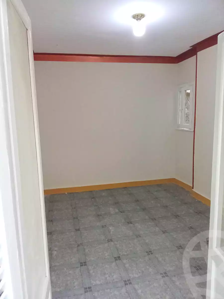 https://aqarmap.com.eg/ar/listing/7166058-for-sale-alexandria-al-agamy-el-hanouvel