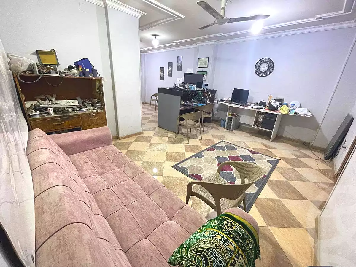 https://aqarmap.com.eg/ar/listing/7166125-for-sale-cairo-helwan-mahmoud-khater-st