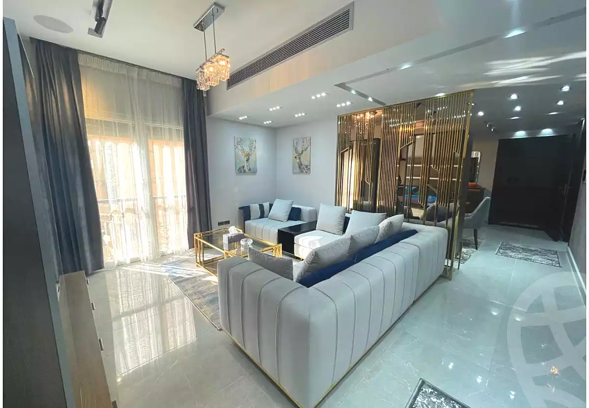 https://aqarmap.com.eg/en/listing/7166163-for-sale-cairo-new-cairo-compounds-hyde-park-centre-ville-hyde-park