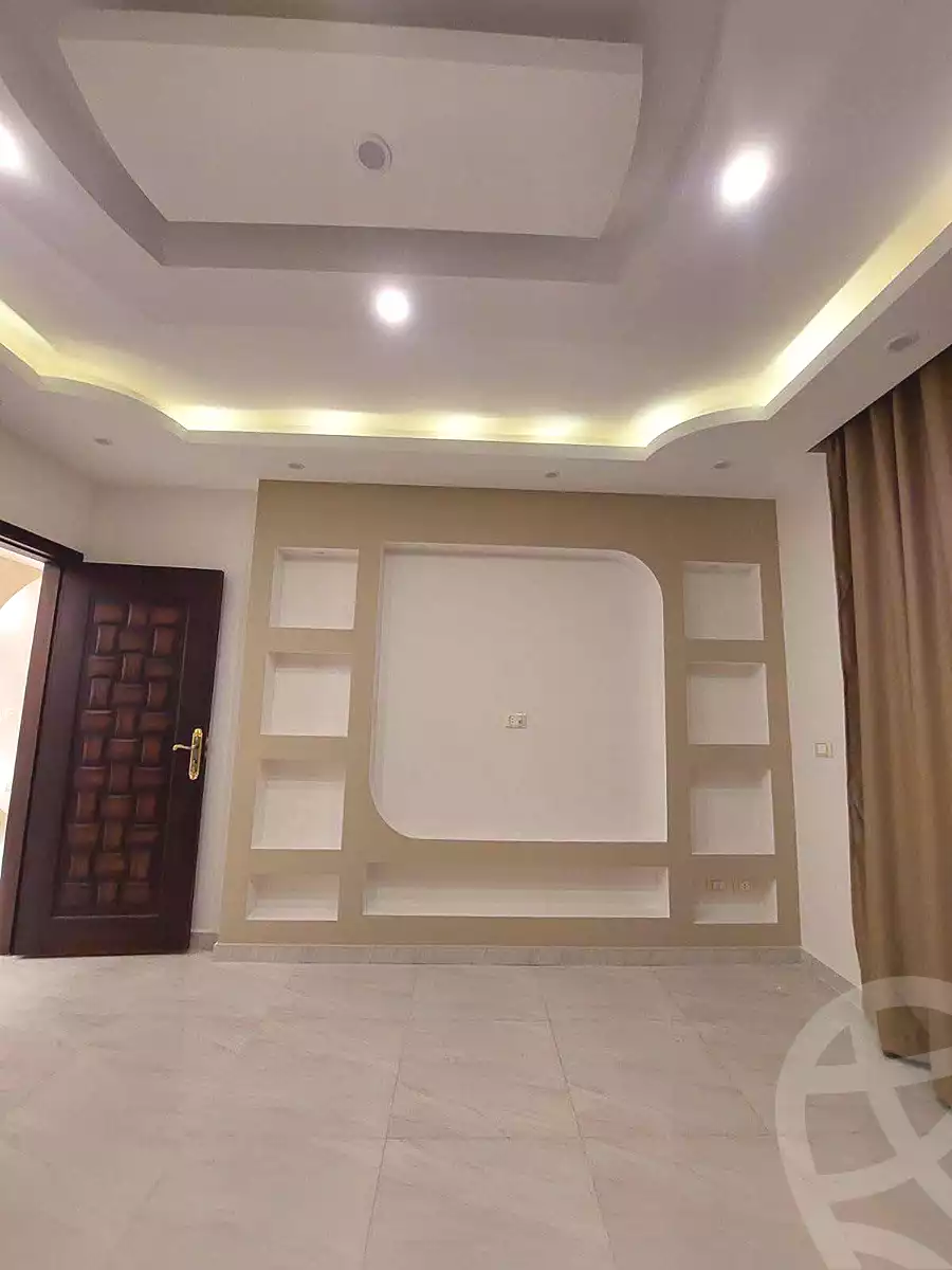 https://aqarmap.com.eg/ar/listing/7166233-for-sale-cairo-helwan-helwan-el-sharkeya-saleh-sobhy-st