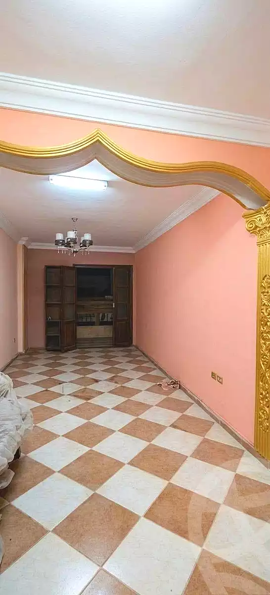 https://aqarmap.com.eg/en/listing/7166244-for-sale-cairo-helwan-helwan-el-sharkeya-mostafa-safwat-st