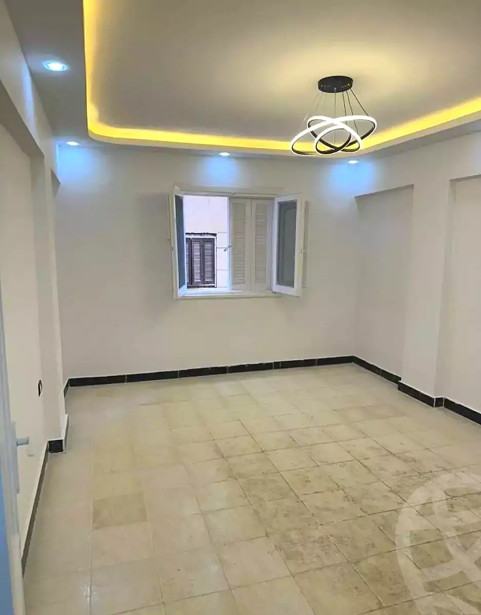 https://aqarmap.com.eg/ar/listing/7166378-for-sale-alexandria-al-agamy-el-hanouvel-radwan-st