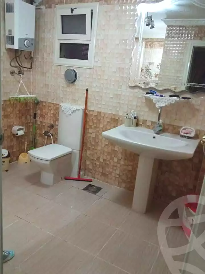 https://aqarmap.com.eg/en/listing/7166468-for-sale-alexandria-al-agamy-el-hanouvel