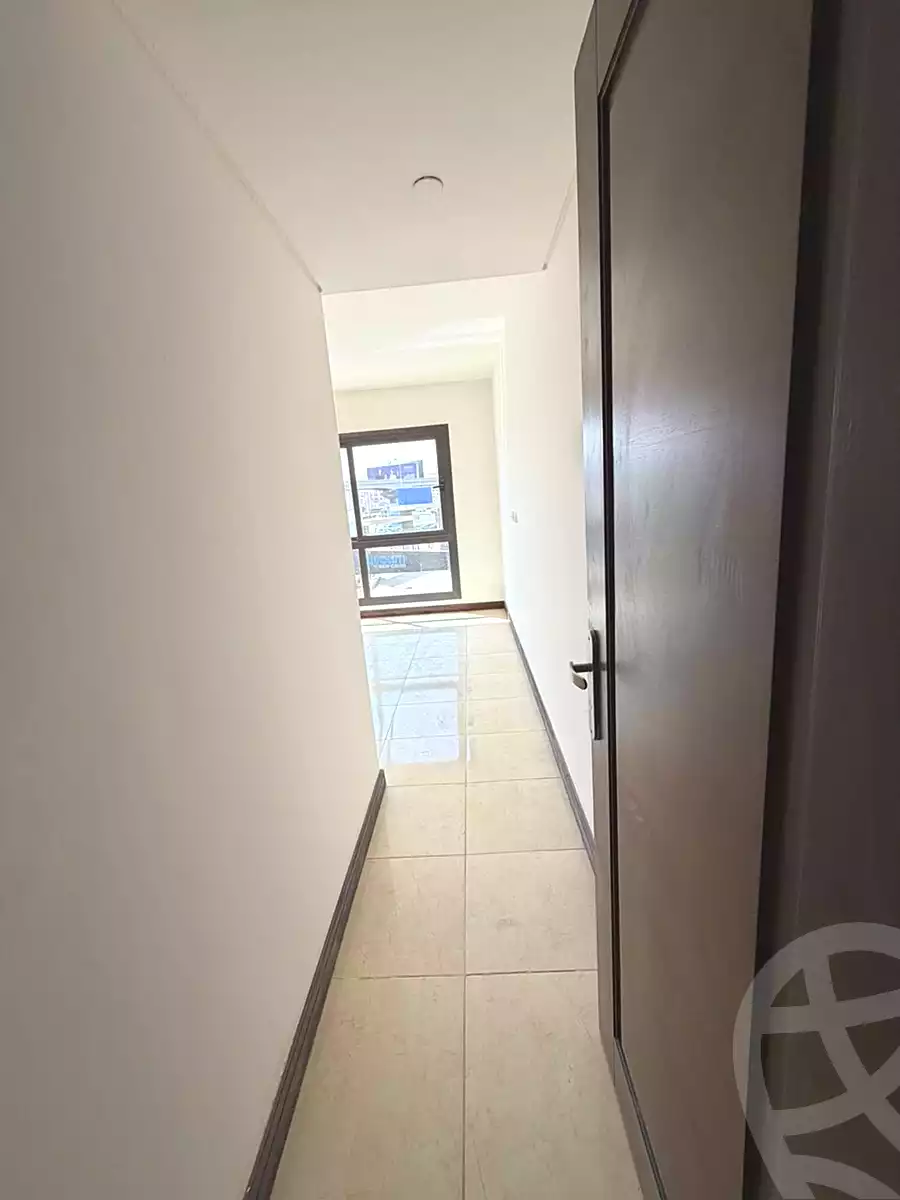 https://aqarmap.com.eg/ar/listing/7166737-for-sale-cairo-new-cairo-compounds-nyoum-nyw-kyrw