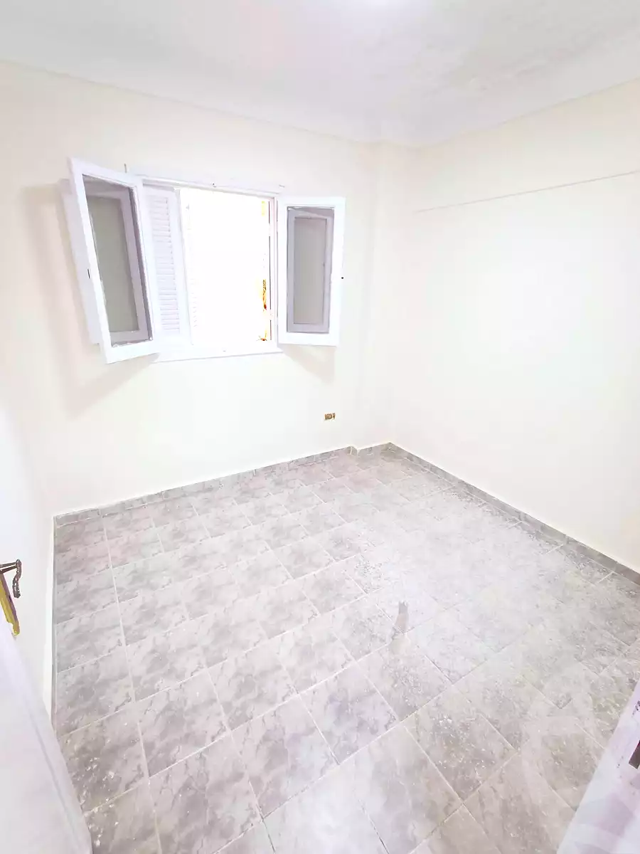 https://aqarmap.com.eg/en/listing/7167008-for-sale-alexandria-al-agamy
