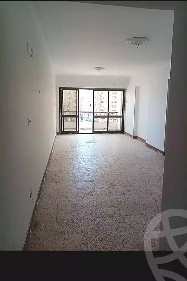 https://aqarmap.com.eg/en/listing/7167047-for-sale-alexandria-el-mandara-nabawy-al-mohandes-st