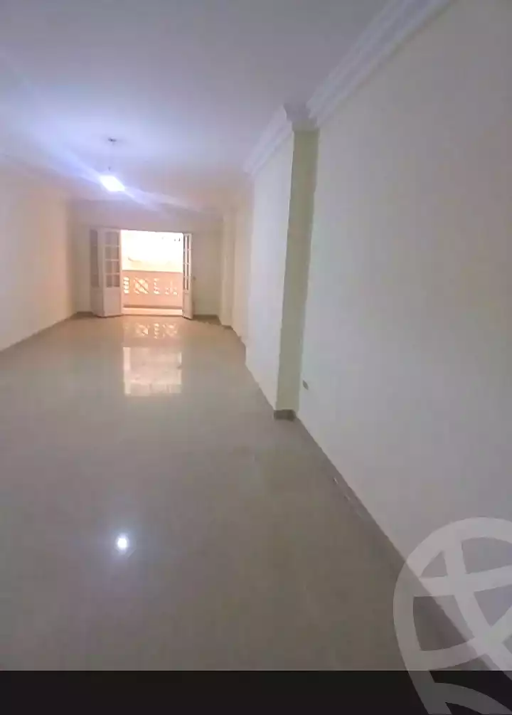 https://aqarmap.com.eg/en/listing/7167110-for-sale-alexandria-ganaklis-shr-mrtdy-bsh