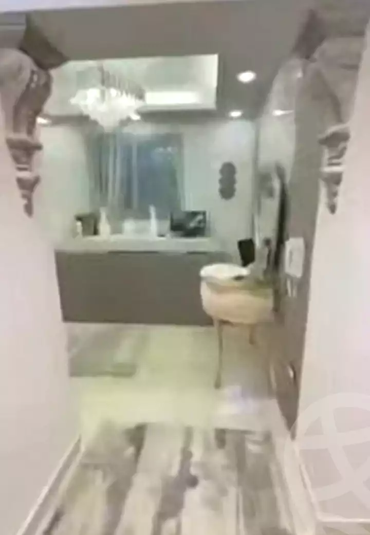 https://aqarmap.com.eg/en/listing/7167144-for-sale-cairo-nozha-2-el-khamseen-st