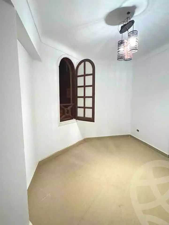 https://aqarmap.com.eg/ar/listing/7167156-for-sale-alexandria-al-agamy-lbytsh-bianchiii-el-arbaeen-st