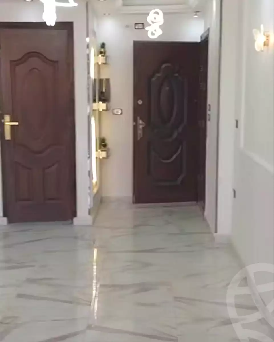 https://aqarmap.com.eg/ar/listing/7167319-for-sale-cairo-ain-shams-el-naam