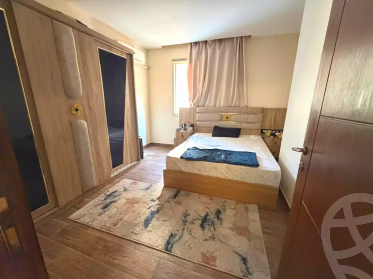 https://aqarmap.com.eg/ar/listing/7167590-for-sale-cairo-new-cairo-el-narges-el-narges-2-pilot-halawany-st