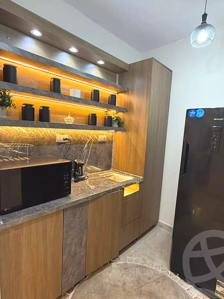 https://aqarmap.com.eg/ar/listing/7167677-for-rent-cairo-el-sheikh-zayed-city-compounds-zyd-wr-llttwyr-z-tower