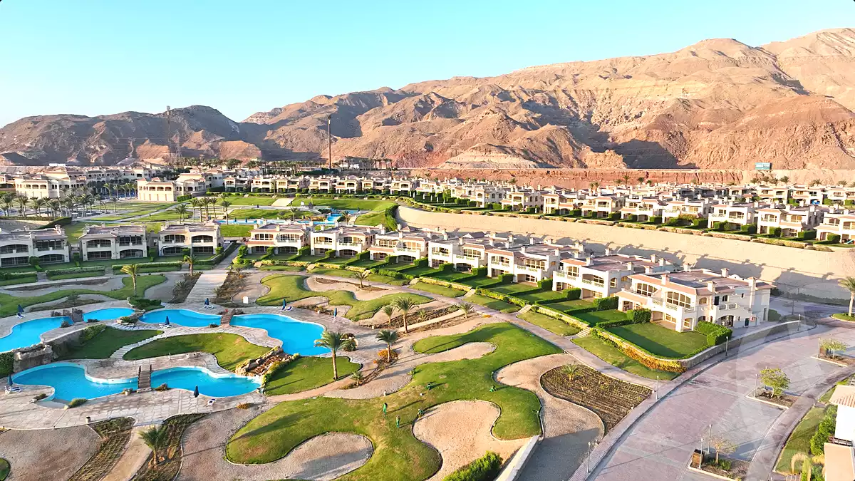 https://aqarmap.com.eg/ar/listing/7167721-for-sale-ain-elsokhna-resorts-la-vista-6