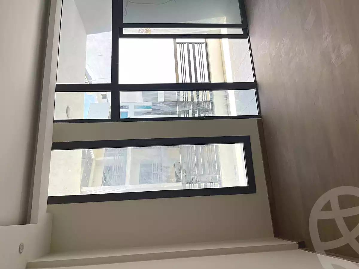 https://aqarmap.com.eg/ar/listing/6935500-for-rent-cairo-new-cairo-compounds-dh-ykwn-2-ryzydns-styl-hwm
