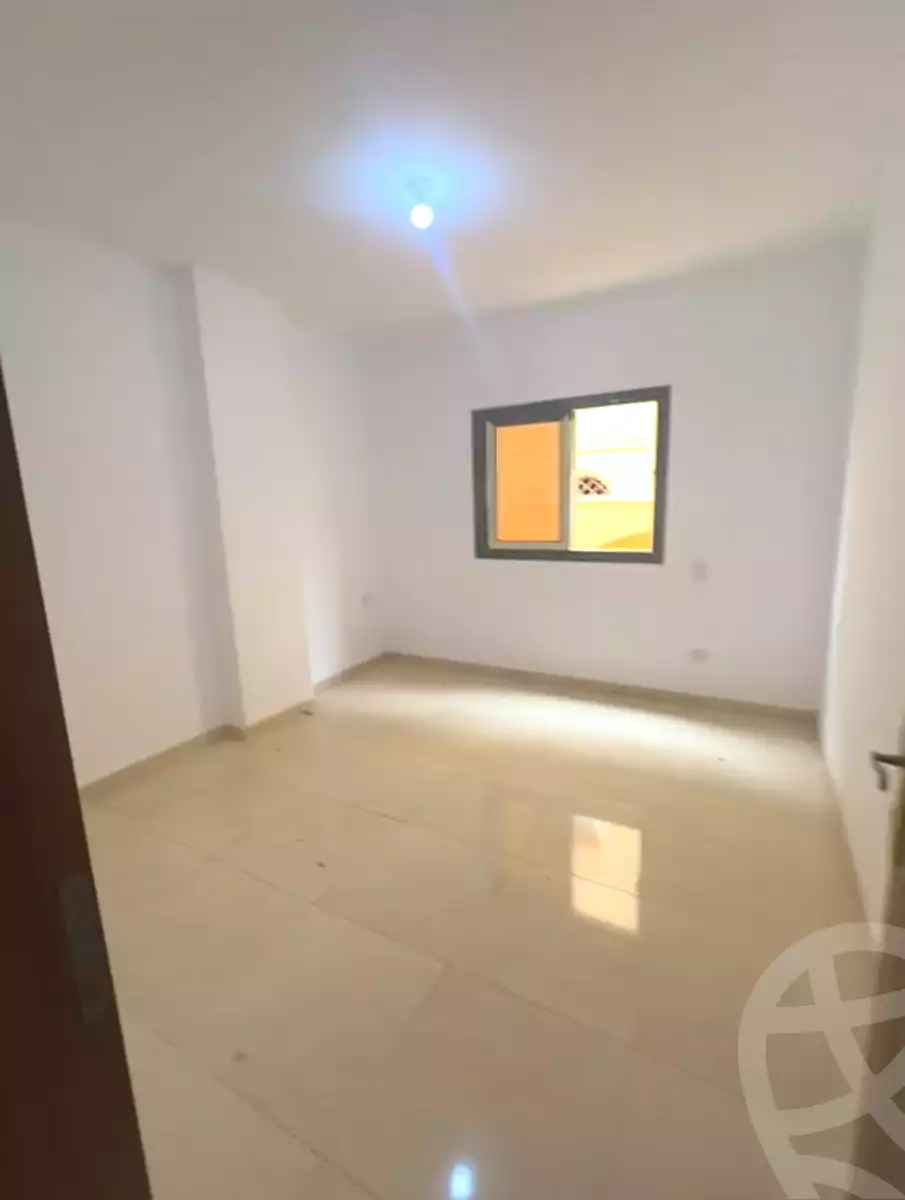 https://aqarmap.com.eg/ar/listing/7167858-for-sale-cairo-new-cairo-el-narges-el-narges-6-tarek-ebn-ziyad-st
