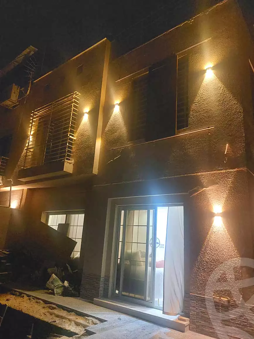 6 BR Villa in Ever, photo 5 of 12