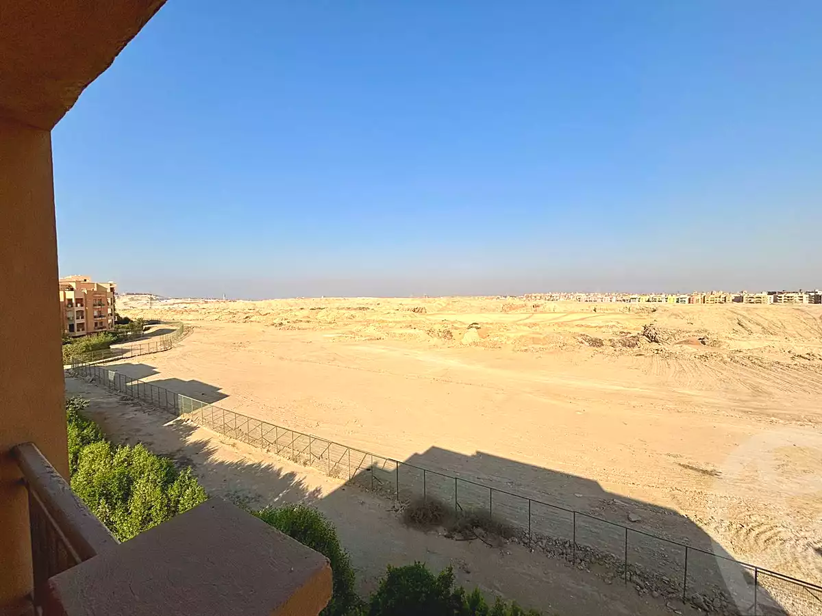 https://aqarmap.com.eg/ar/listing/7167937-for-sale-cairo-6th-of-october-compounds-dream-land-flower-resort