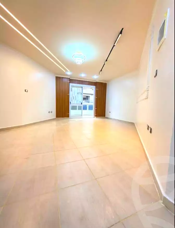 https://aqarmap.com.eg/ar/listing/7167975-for-sale-alexandria-el-asafra-l-sfr-bhry