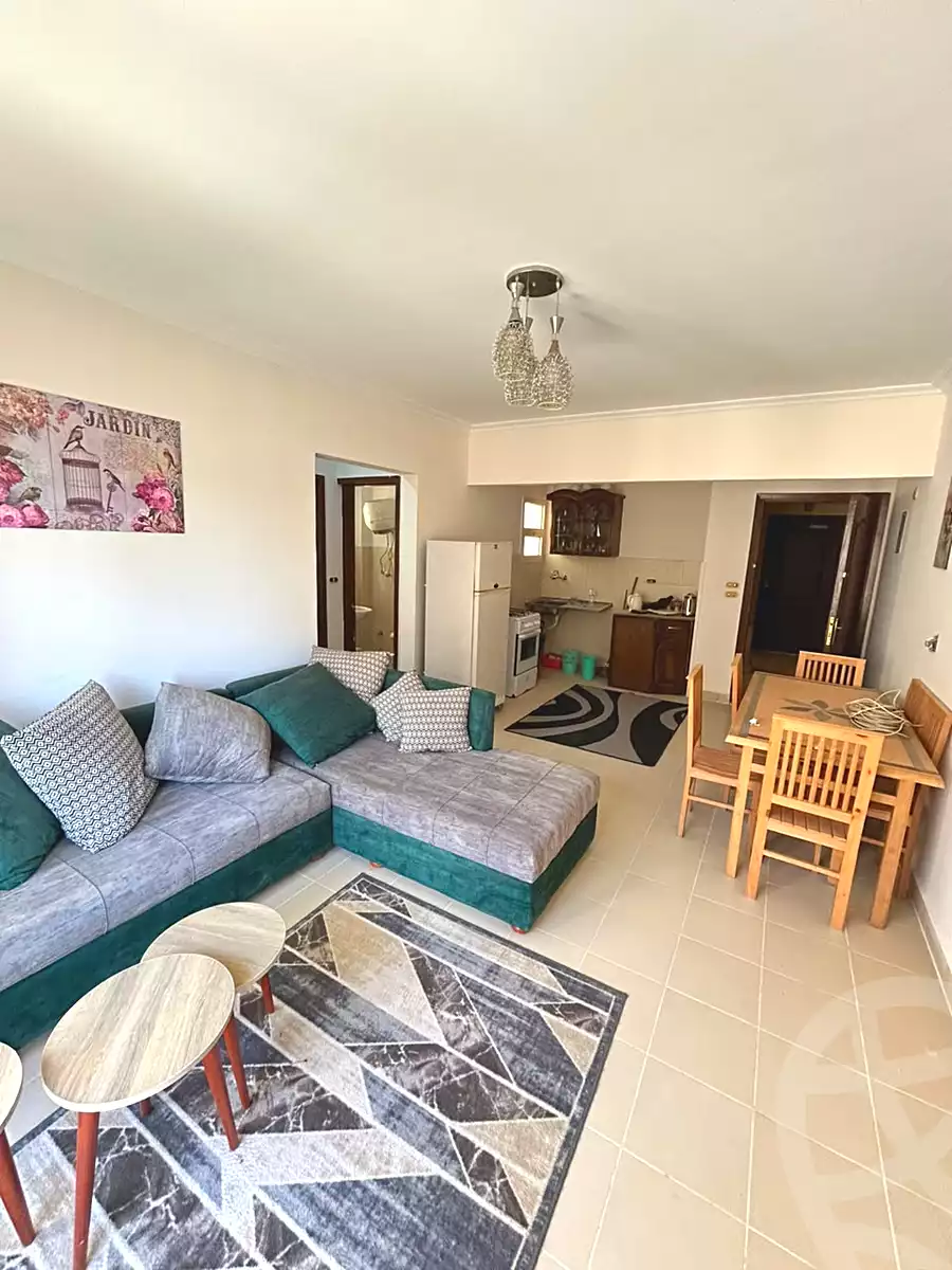 https://aqarmap.com.eg/ar/listing/7168077-for-rent-cairo-el-sheikh-zayed-city-el-hay-el-rabeaa-al-mostakbal-st