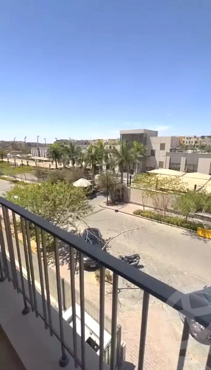 https://aqarmap.com.eg/ar/listing/7168067-for-sale-cairo-new-cairo-compounds-eastown-eastown-parks