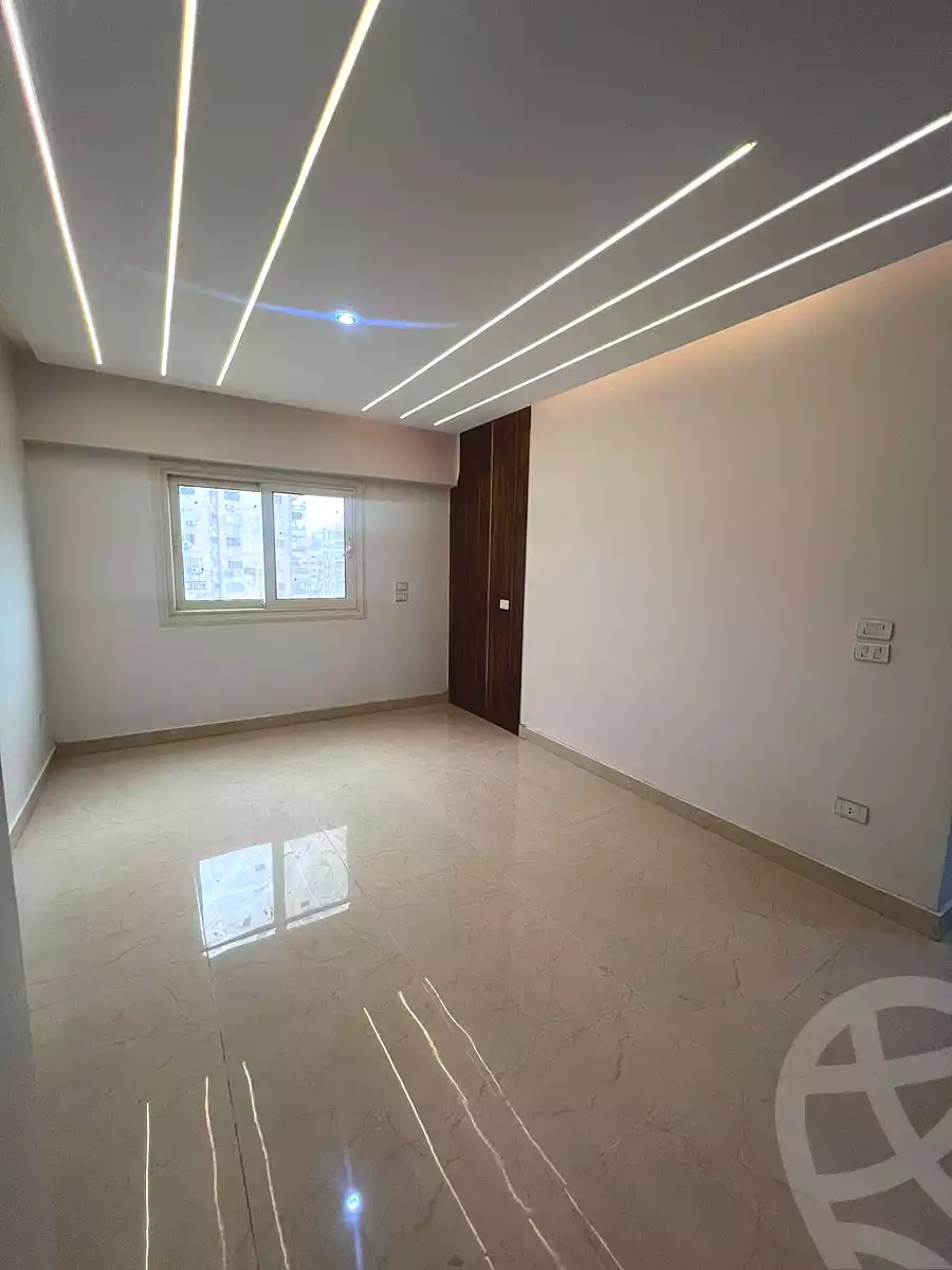https://aqarmap.com.eg/ar/listing/7168096-for-sale-cairo-nasr-city-6th-zone-mahmoud-awad-st