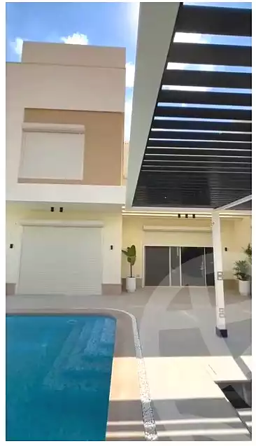 فيلا بـ٤ غرف نوم في جراند هايتس، صورة ١٠ من ١٥