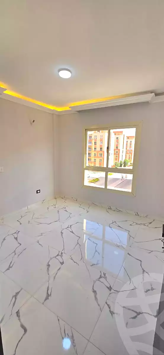 https://aqarmap.com.eg/ar/listing/7168199-for-sale-cairo-6th-of-october-hadaeq-october-compounds-djlh-blmz-m-mr-lmrshdy