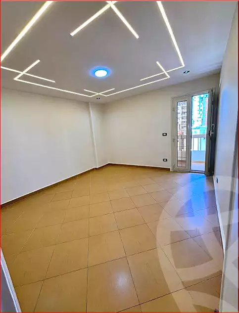 https://aqarmap.com.eg/ar/listing/7168488-for-sale-alexandria-miami-el-gaish-rd-st