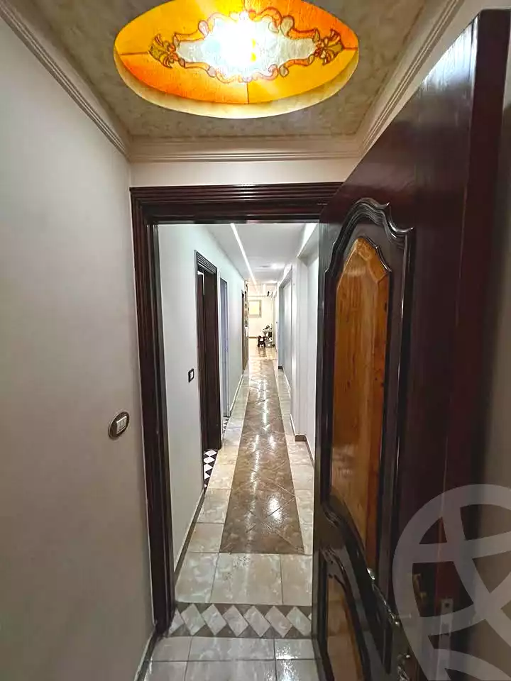 https://aqarmap.com.eg/ar/listing/7168535-for-sale-alexandria-el-asafra-shr-45