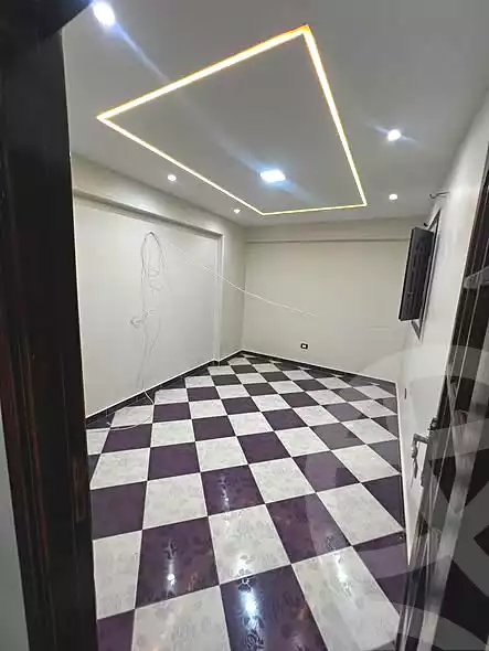 https://aqarmap.com.eg/ar/listing/7168535-for-sale-alexandria-el-asafra-shr-45