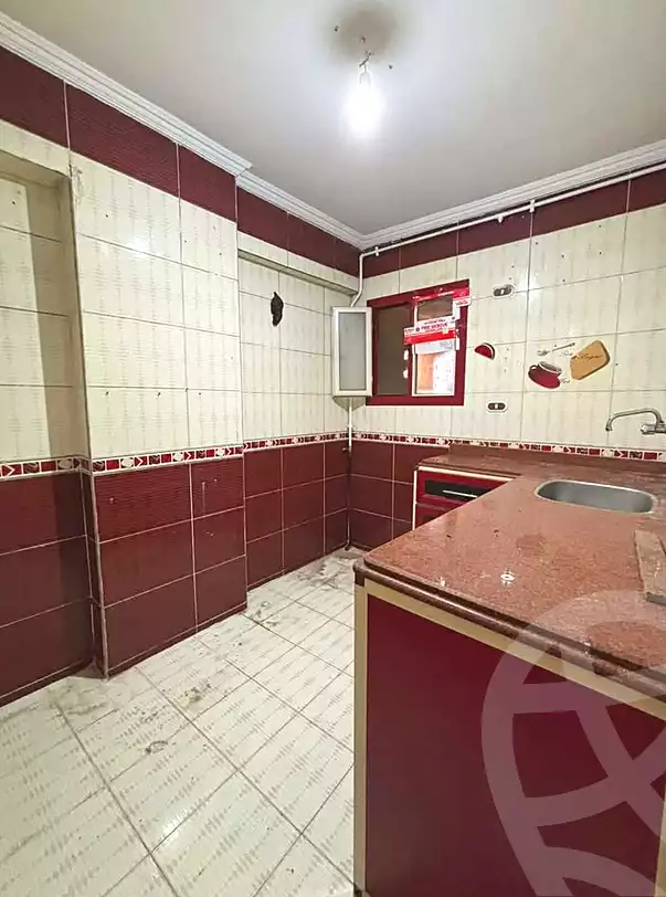 https://aqarmap.com.eg/ar/listing/7168599-for-sale-alexandria-al-agamy-lbytsh-mohamed-el-fardi-st
