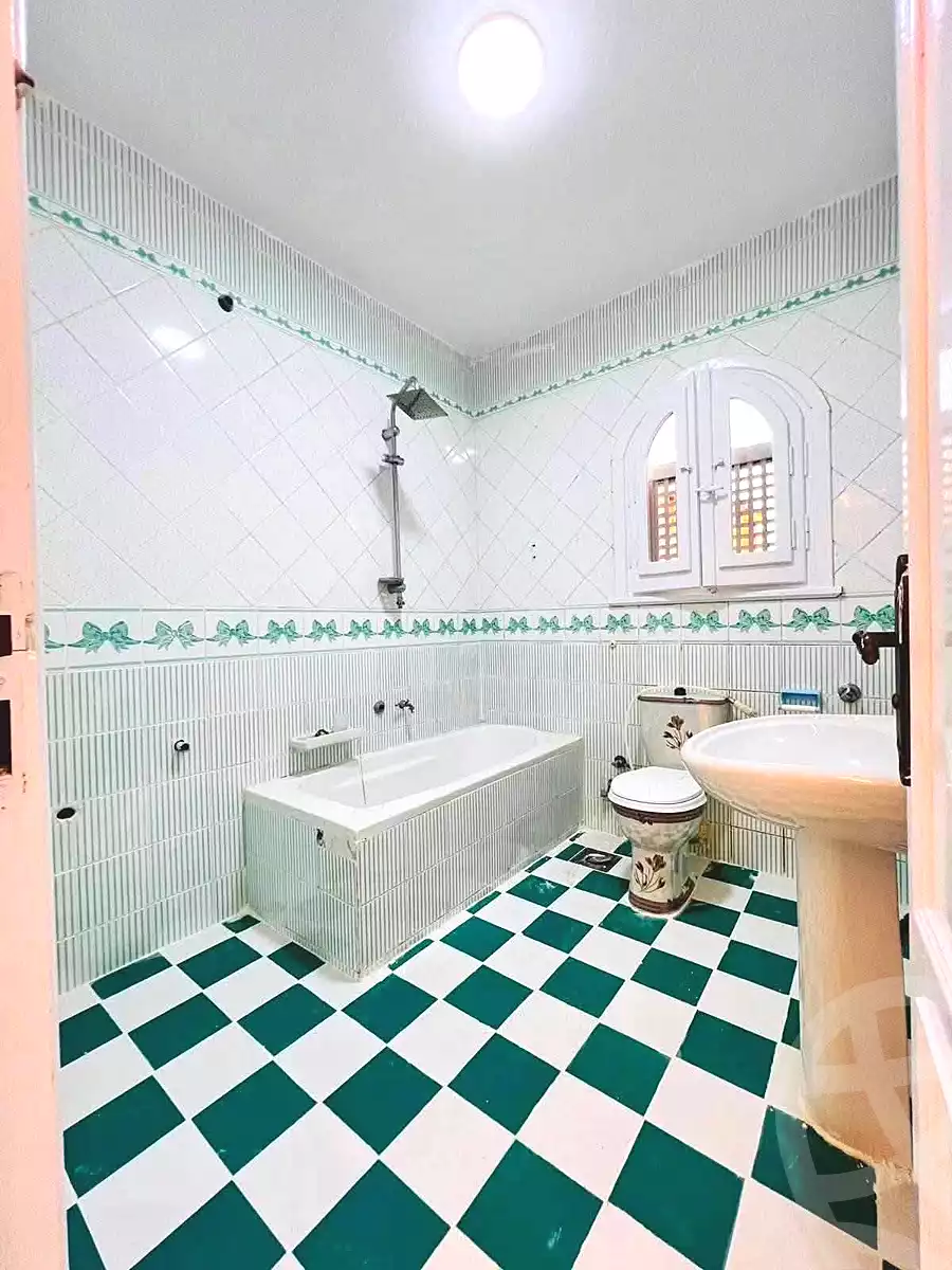 https://aqarmap.com.eg/ar/listing/7168656-for-sale-alexandria-al-agamy-shataa-el-nakheel