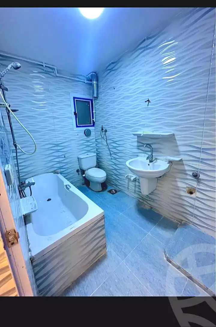 https://aqarmap.com.eg/ar/listing/7168815-for-sale-alexandria-sydy-bshr-sydy-bshr-bhry-ibrahim-el-sayed-st