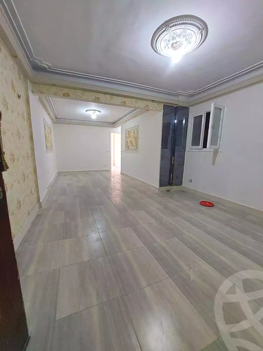 https://aqarmap.com.eg/ar/listing/7168850-for-sale-alexandria-rs-ltyn