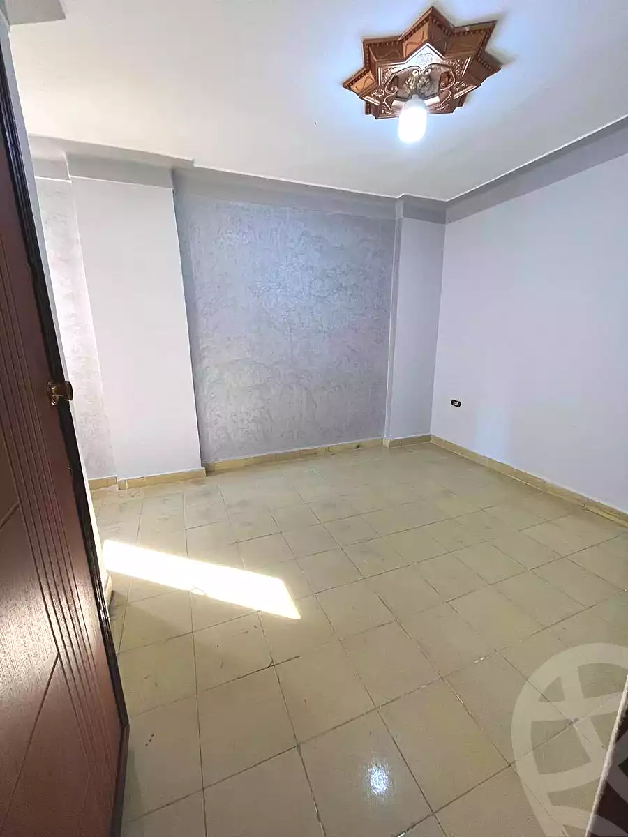 https://aqarmap.com.eg/ar/listing/7168861-for-sale-alexandria-rs-ltyn