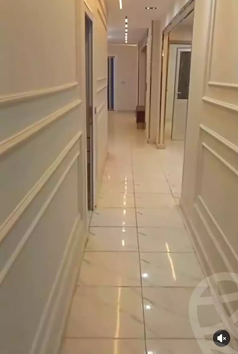 https://aqarmap.com.eg/ar/listing/7168935-for-sale-cairo-el-haram-el-lebeny-el-magzar-el-aly-st